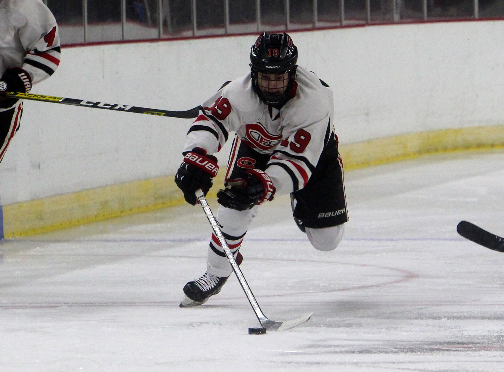 Chi-Hi boys hockey vs Verona at Division 1 state semifinals 3-6-20